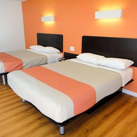 Motel 6-Clinton, Ok Екстер'єр фото