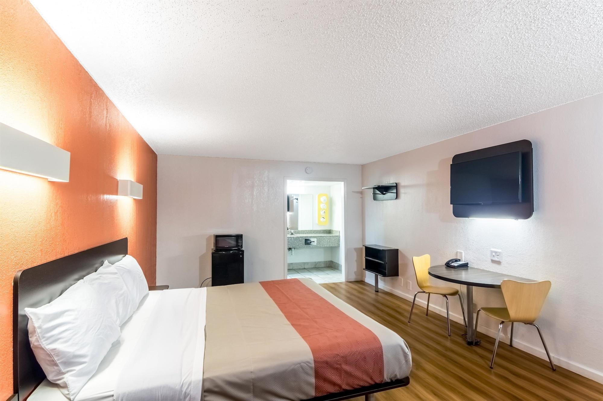 Motel 6-Clinton, Ok Екстер'єр фото
