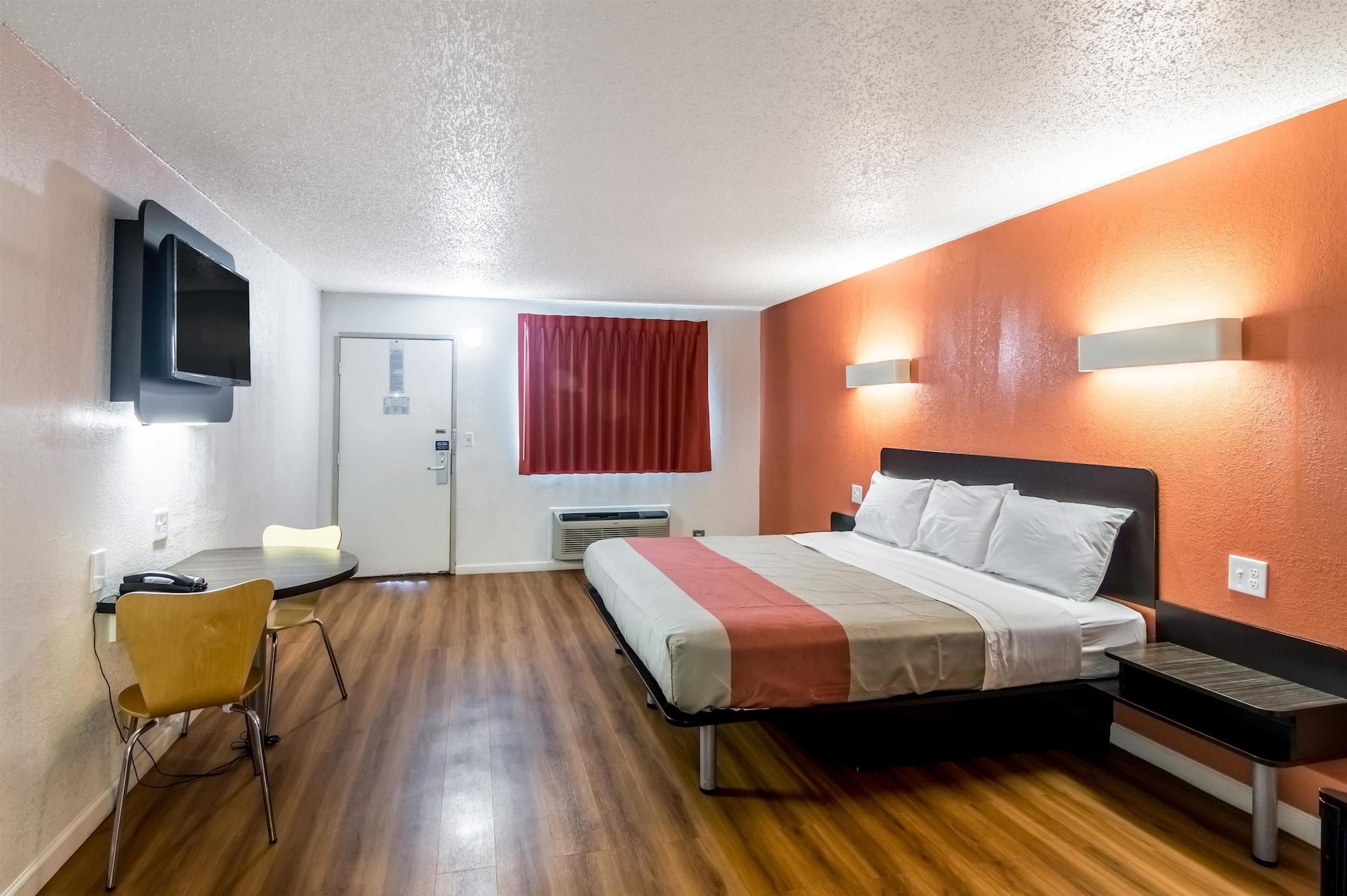 Motel 6-Clinton, Ok Екстер'єр фото