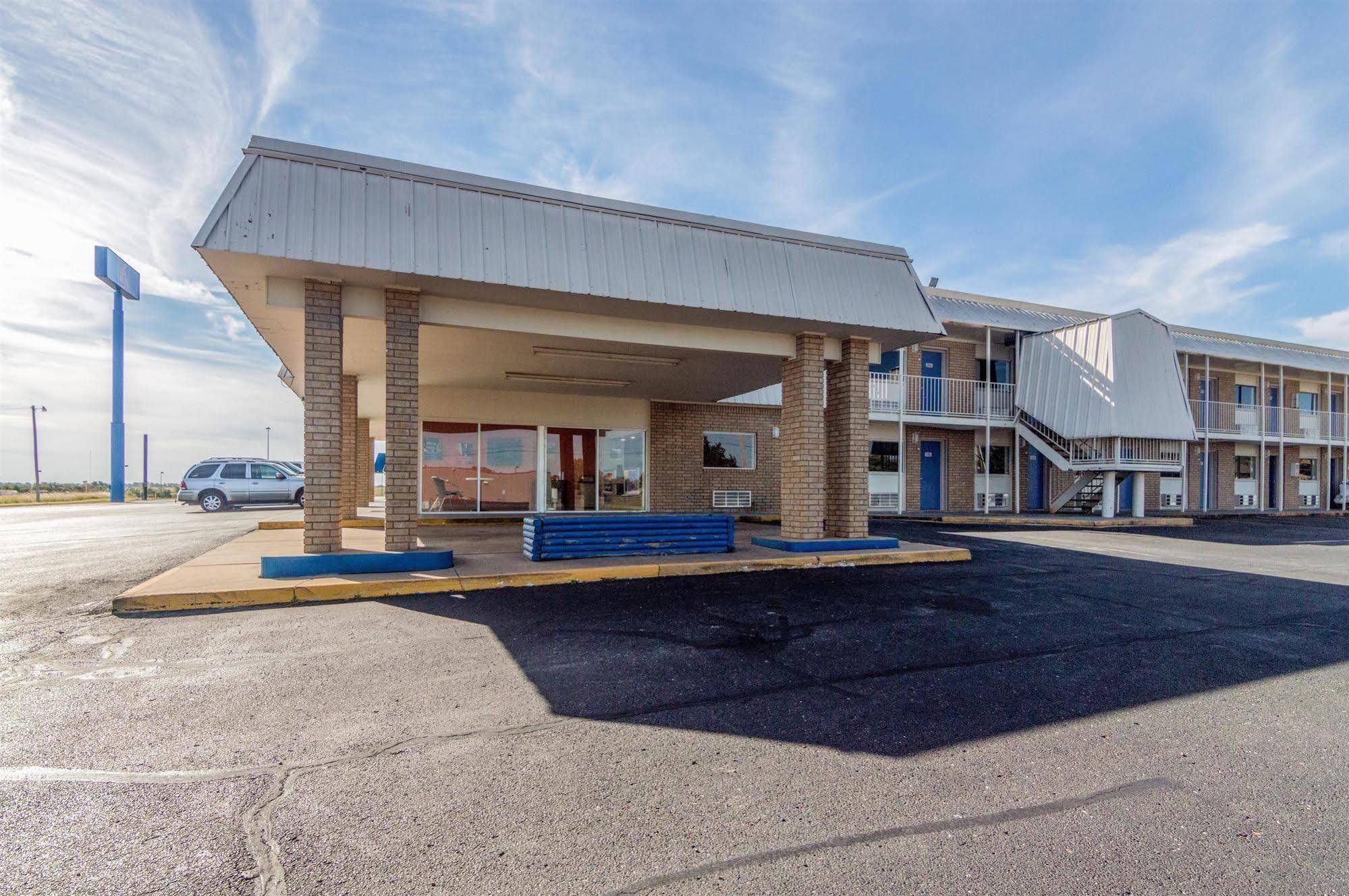 Motel 6-Clinton, Ok Екстер'єр фото