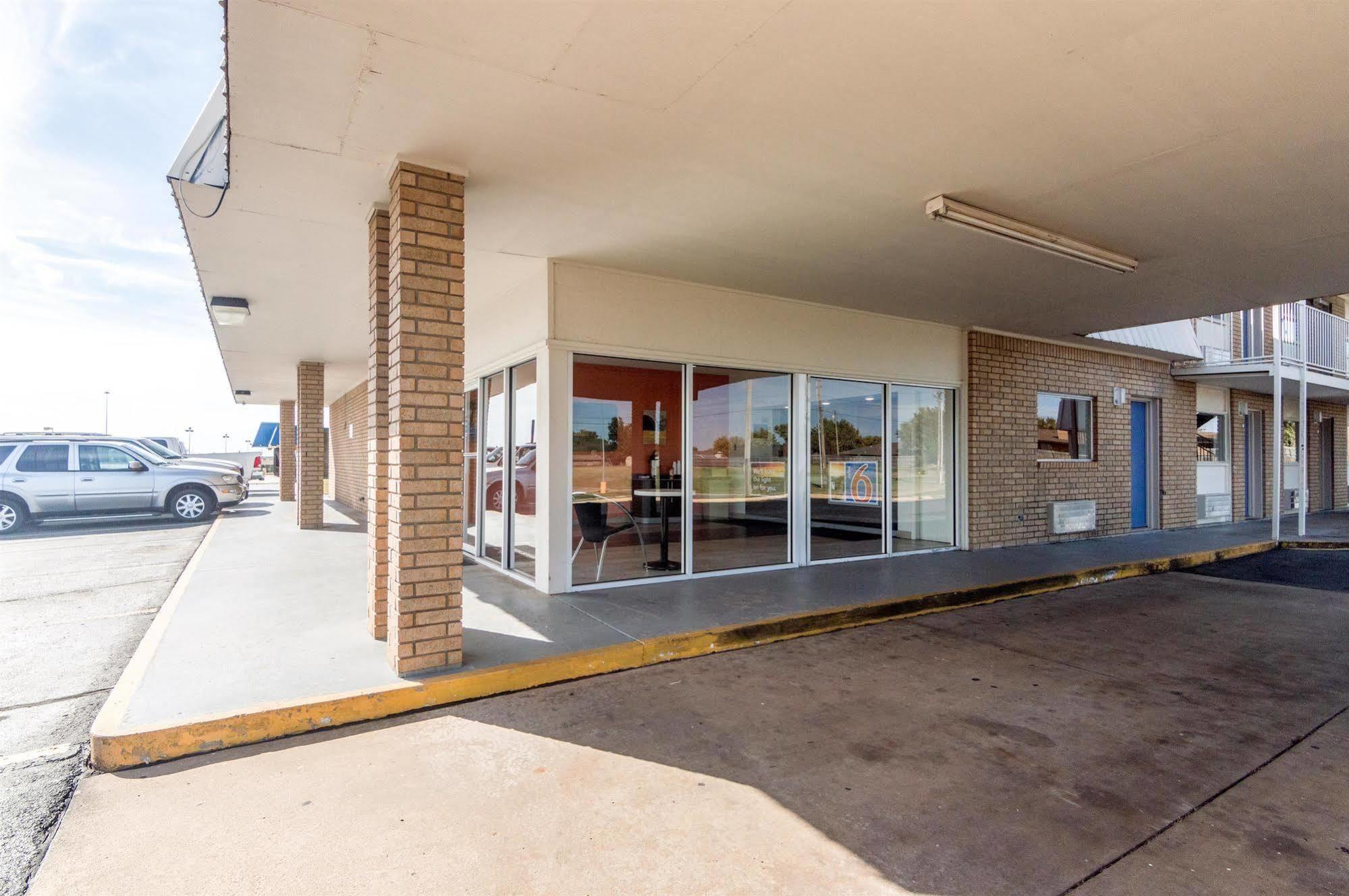 Motel 6-Clinton, Ok Екстер'єр фото